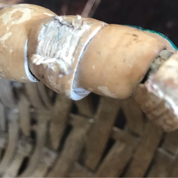 Vintage Beautiful Bent Branch Handle Apple Basket - Picture 13 of 13